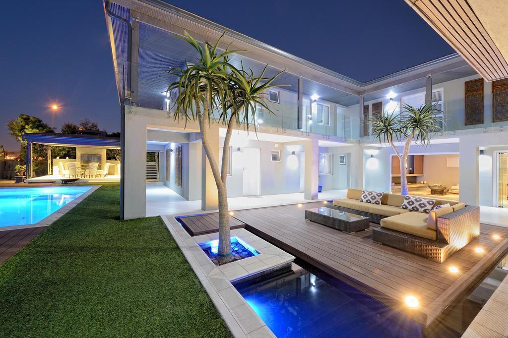 Grand Blue D Hotel Cape Town Bagian luar foto