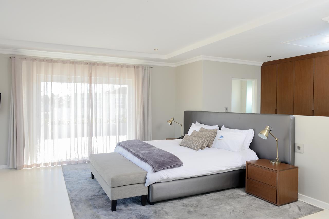 Grand Blue D Hotel Cape Town Bagian luar foto