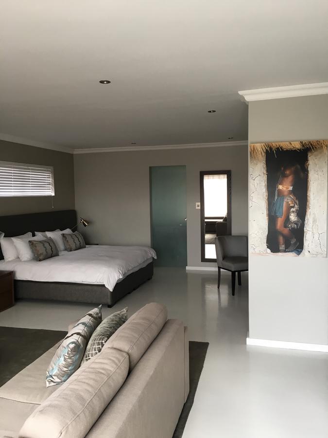 Grand Blue D Hotel Cape Town Bagian luar foto